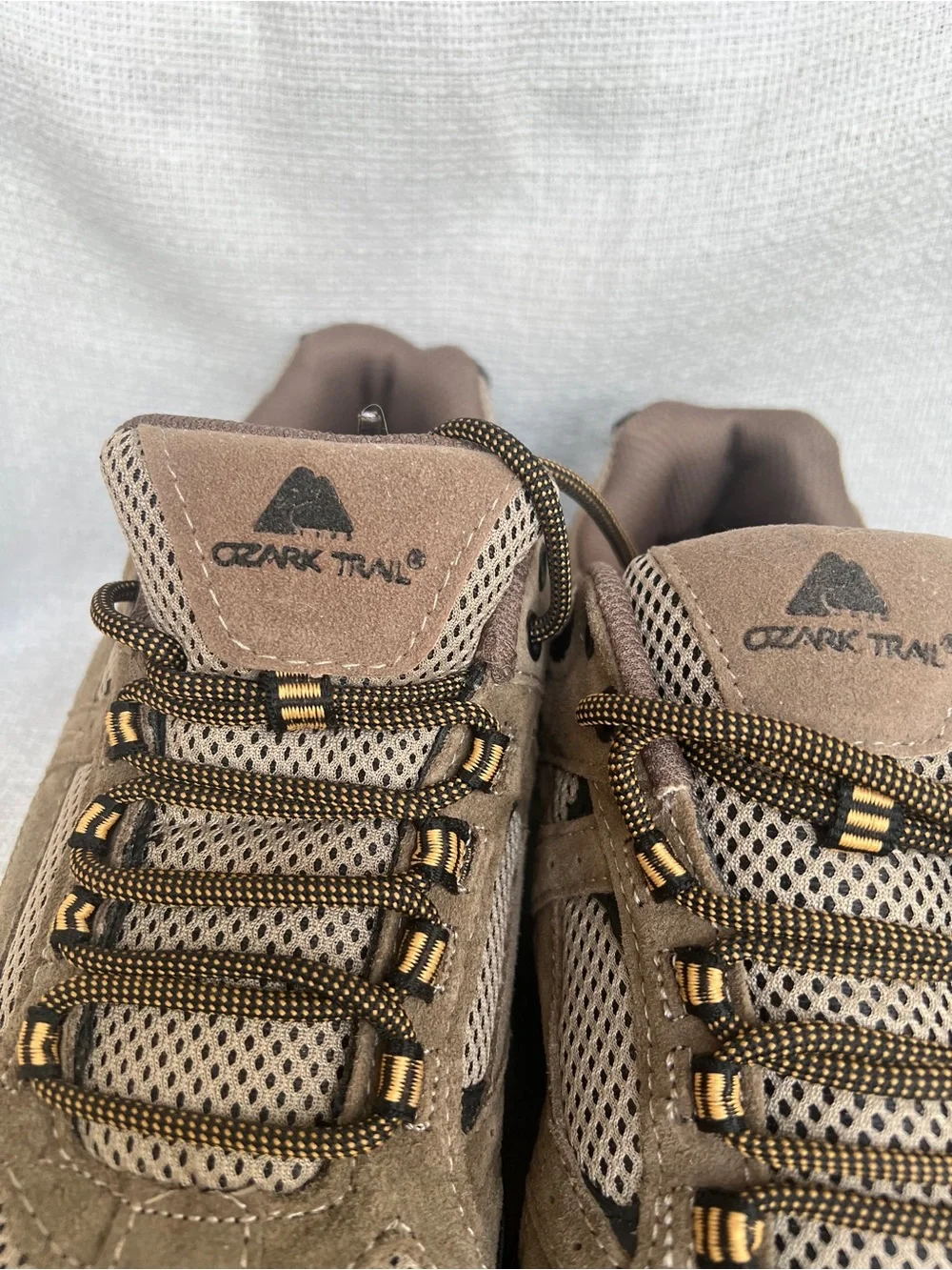 OZARK TRAIL Men's Brown Hiking Shoes